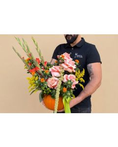 Dovleac cu trandafiri si gladiole - Autumn Glow