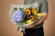 Buchet de vara cu hortensie si floarea soarelui