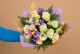 Buchet cu irisi si lisianthus